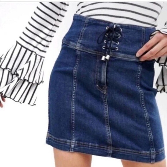 Free People Dresses & Skirts - Free People Mondern Femme Corset Lace Up Denim Mini Skirt sz 8 Y2K Western Boho